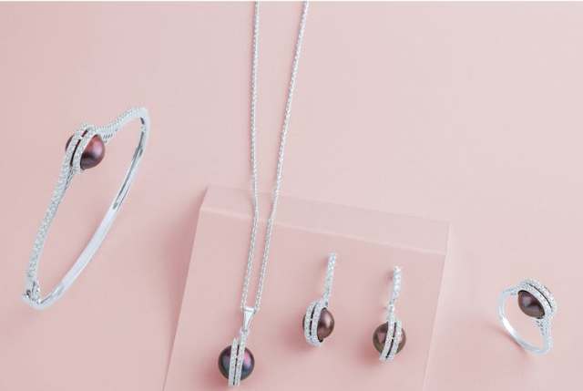 Comment choisir des bijoux femme en fonction de votre style ?